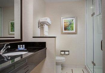 Hotel Fairfield & By Marriott Wayne Southwest 3*